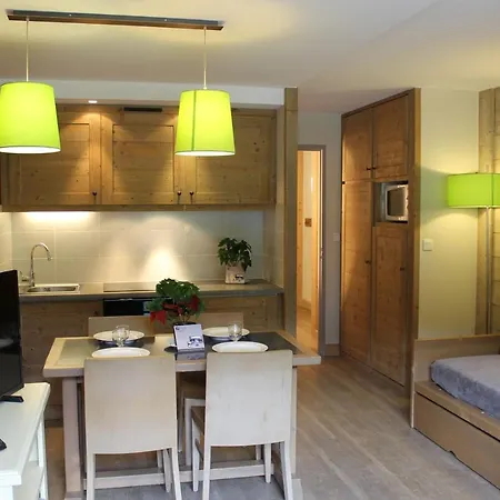 Aparthotel Christiana 106 Cles Blanches