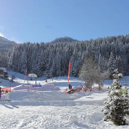 Aparthotel Christiana 106 Cles Blanches Courchevel